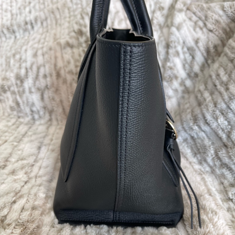 Longchamp Pairs Bag Sz Large - Picture 6 of 16
